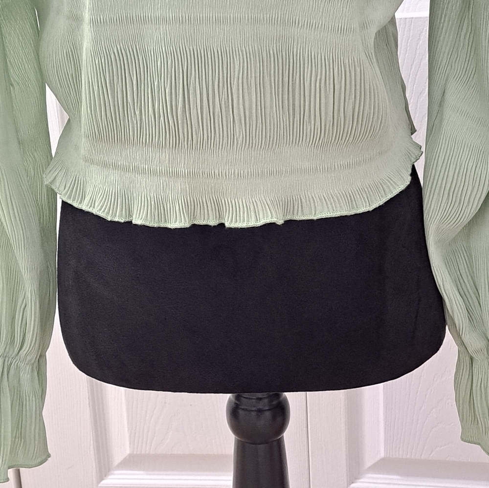 Cropped Open Blouse With Drawstring - Picture 6 of 6